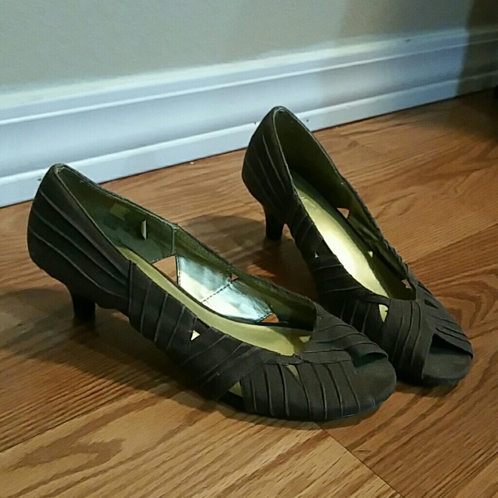 Nine West Pumps